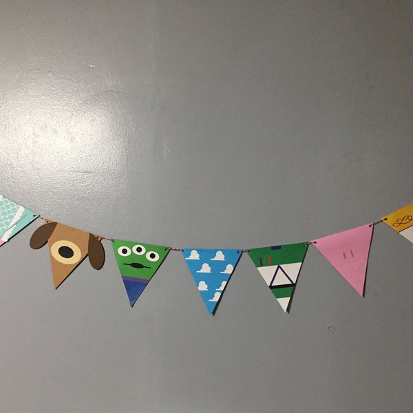 Toy Story Character Pennant Banner