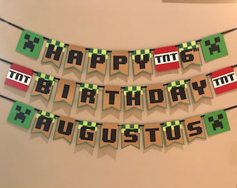 Banner pixelado inspirado en Minecraft