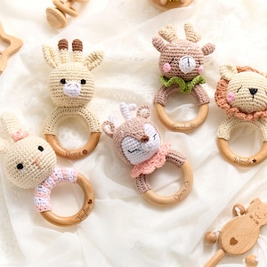 Personalized Crochet Baby Rattle Toy for Girls and Boys, Animal Crochet Baby Rattle, Baby Shower Gift, Baby Rattle Grasping Toy,Newborn Gift