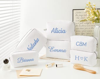 Embroidered Quilted Nylon Tote Bag, Custom Name Purse,Bridesmaid Gift, Bridal Party Favor, Gift for Her, Beach Bag, Shoulder Bag