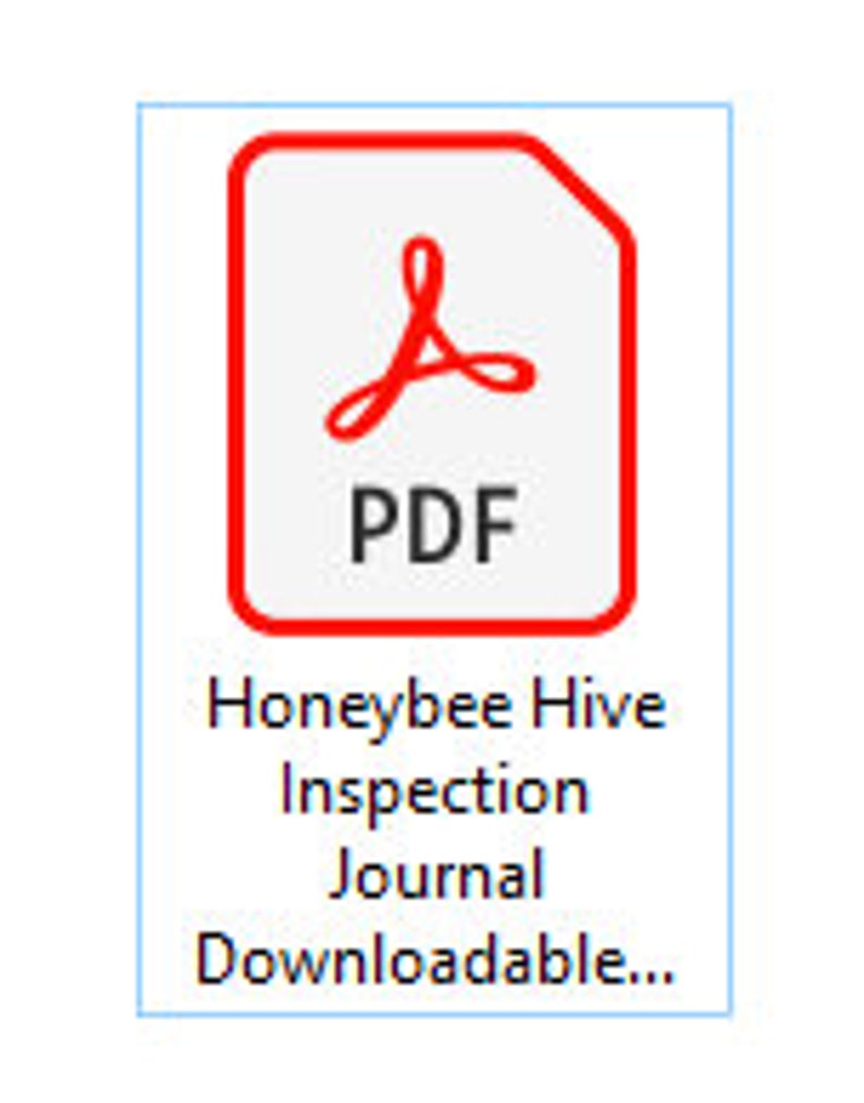 Pode incluir: Um &iacute;cone PDF vermelho e branco com o texto "PDF" dentro de um ret&acirc;ngulo vermelho. Abaixo do &iacute;cone est&aacute; o texto "Honeybee Hive Inspection Journal Downloadable..."