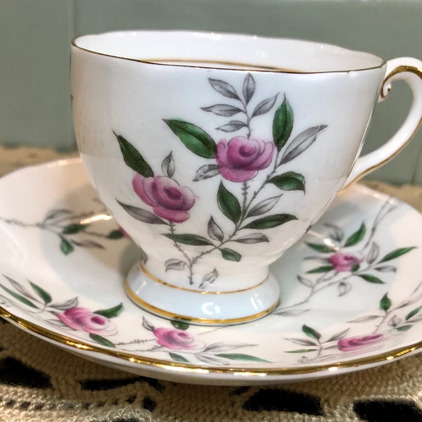 Tuscan Maid Marion Vintage Fine Bone China Teacup and Saucer with Climbing Pink Rose Pattern Antique