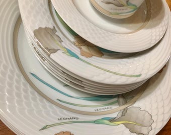 Leonard of Paris Hutschenreuther Scala Estoril Fine China Purple