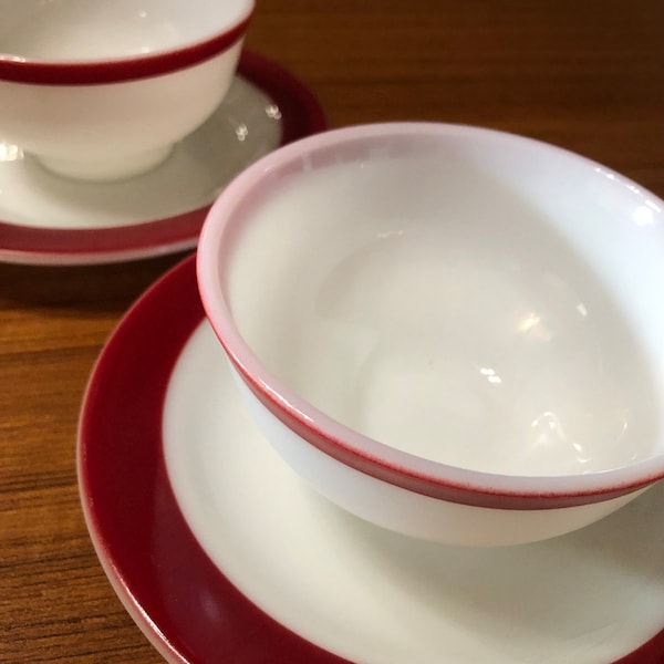 Pyrex Vintage Gold Label White Milk Glass with Red Stripe Band Cup and Saucer Sets 1950s Retro Diner Serve Ware Dishes