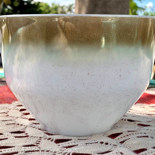 Federal Glass 1 1/2 Qt Heat Proof Vintage Mixing Serving Bowl Iridescent Ombre Color Fade Bronze/Gold/Light Green Speckled White Pyrex Style