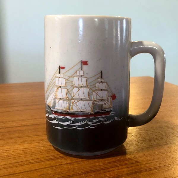 Otagiri Stoneware 14oz Mug Full Sail Clipper Ocean Waves Sailboats Sailor Nautical Ship Captain Crew Seamen Life Sea Handsome Illustration