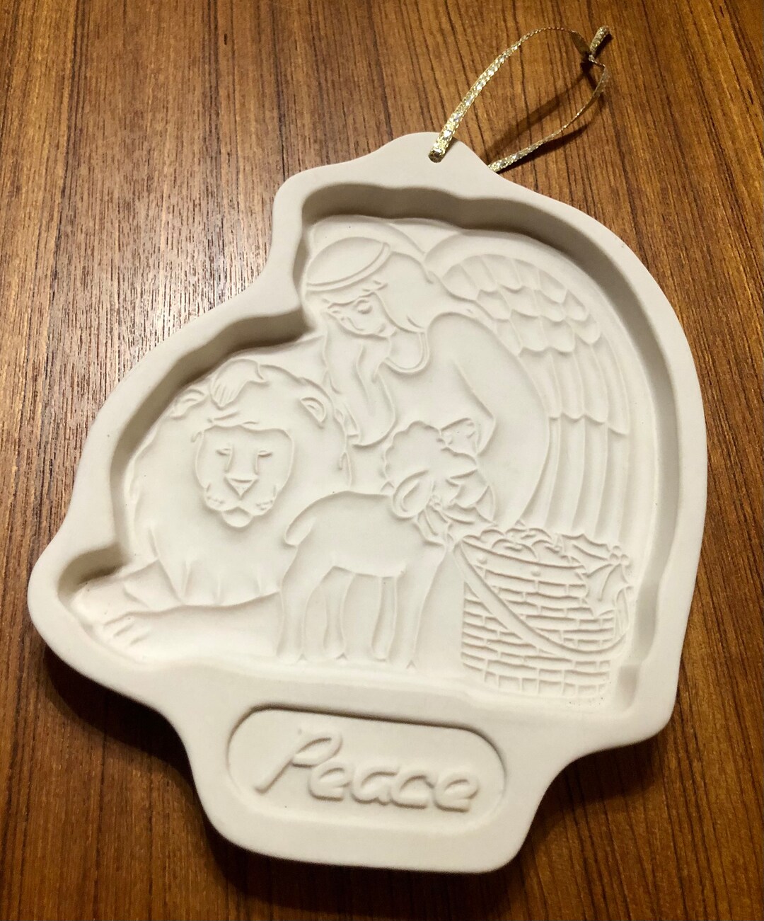 Angel Shortbread Longaberger Basket Pottery 1993 Angel Lion Lamb Peace Cookie Shortbread ...