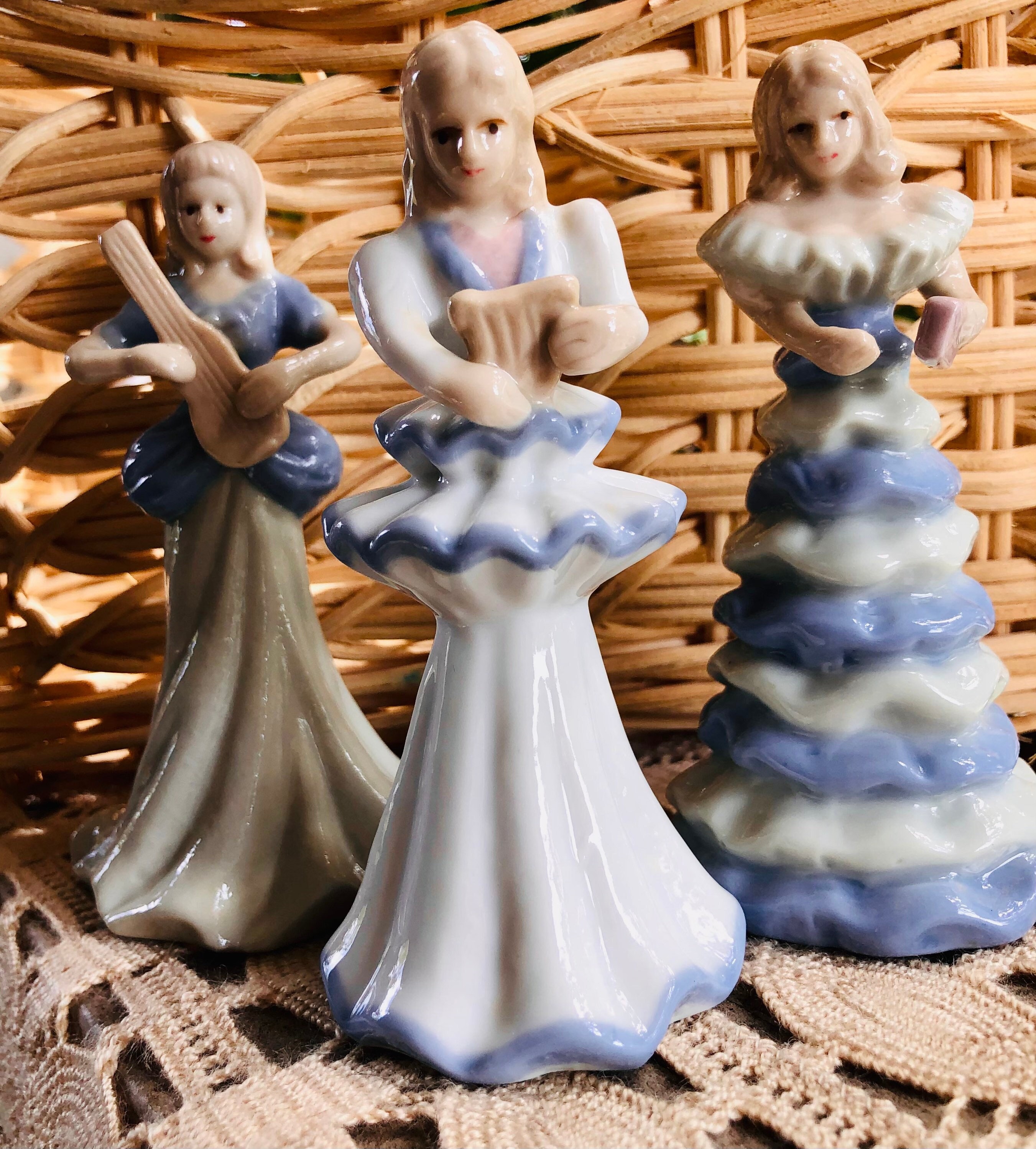 Lladro 女性像 2体セット Lladro 女性像 2体セット - メルカリ