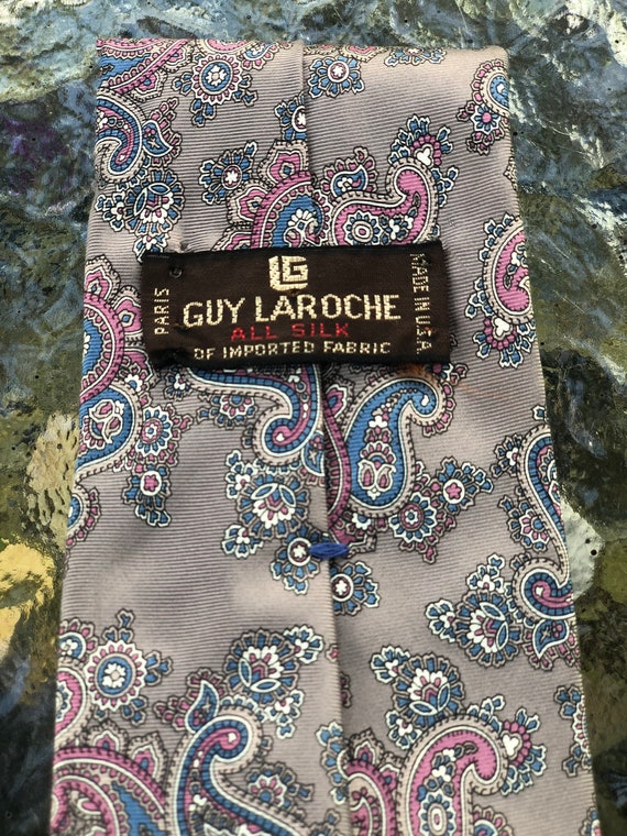 Guy Laroche Paris Paisley Silk Men's Vintage Neckt