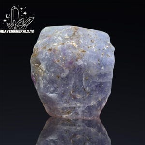 UV-Reactive Hackmanite CrystalsFrom Afghanistan A2