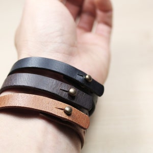 BRACELET IN LEATHER adjustable minimalist black brown or tan