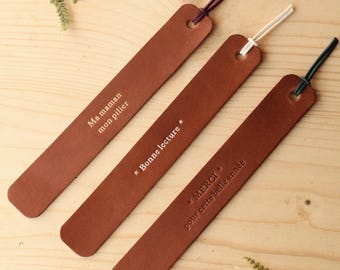 Personalized leather bookmark - Gift for readers - Teacher gift - Gift for parents