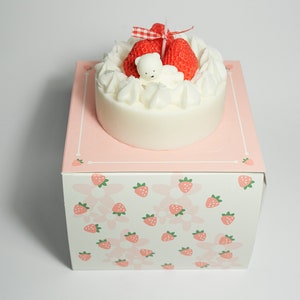 CNDLNYC Strawberry Fresh Cream Cake Candle