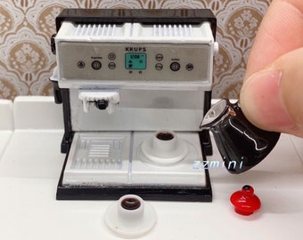 Dollhouse Miniature 1:12 Kitchen Expresso Coffee Maker Machine Pot cup Decor Set