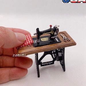 1/12 Miniature Sewing Machine Dollhouse Furniture With Scissor&Red Cloth Toy