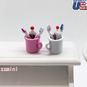 1/12 Dollhouse Miniature 4PCS Toothpaste and Tooth Brush Toothbrush Set Bathroom Accessories Toy