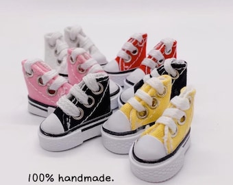 Fashion Doll Sneakers, Doll High Tops, Fashion Doll Accessories Blythe | FR Poppy | Vintage | Flat feet | MTM