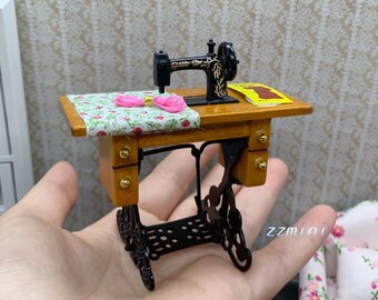 Macchina Da Cucire In Miniatura Scala 1:12 – USAminiature – Kit In Metallo Per Casa Delle Bambole - Foto 5