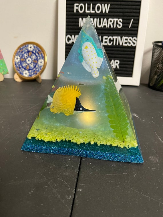 Fish Bowl Resin Pyramid (large)