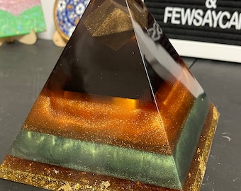 Tombraider Resin Pyramid (large)