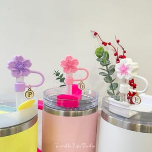 Cute Flower Straw Topper Charm,Water Tumbler Straw Cap Cover,Flower Starw Cap,Reusable Silicone Straw Dust Topper Plug,Tumbler Accessories