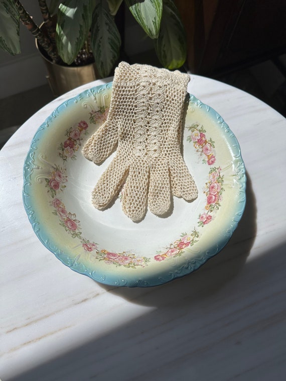 Vintage Edwardian Style Hand-Sewn Crochet Women's 
