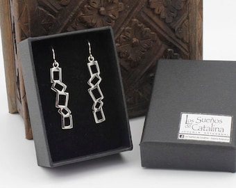 Long geometric earrings with straight shapes from the FLISE collection - Geometric earrings in 925 sterling silver