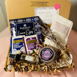 Care Package for her, thinking of you, get well soon gift, lavender gift box, pamper hamper, vegan gift box, self care box, letterbox gifts