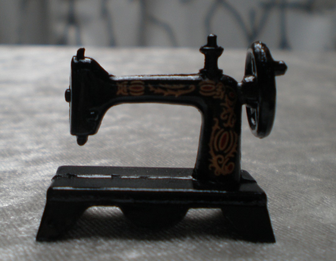 Metal Sewing Machine Scale 112 Accessories for the Etsy UK