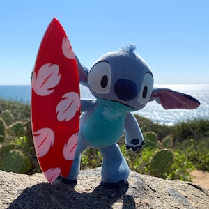 Mini Surfboard of Lilo&#39;s Dress Pattern for Disney nuiMOs Stitch - Hidden Magnet | Perfect Lilo and Stitch Gift