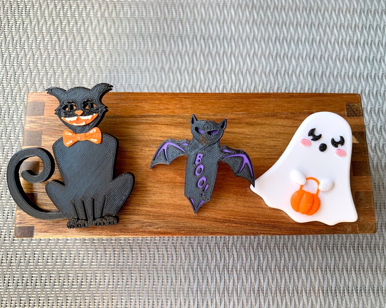 Halloween Trick or Treat Ghost Pin Badge - Etsy