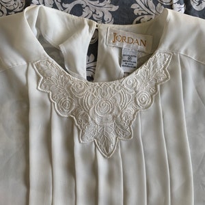 Vintage White Pleated Embroidered Blouse