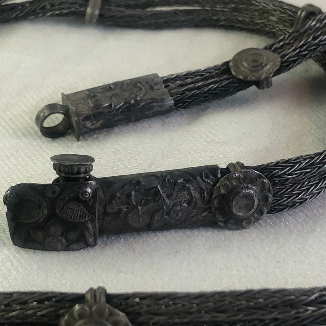 Vintage Rajasthani Solid Woven Solid Silver Wedding Belt. 28  display picture 1