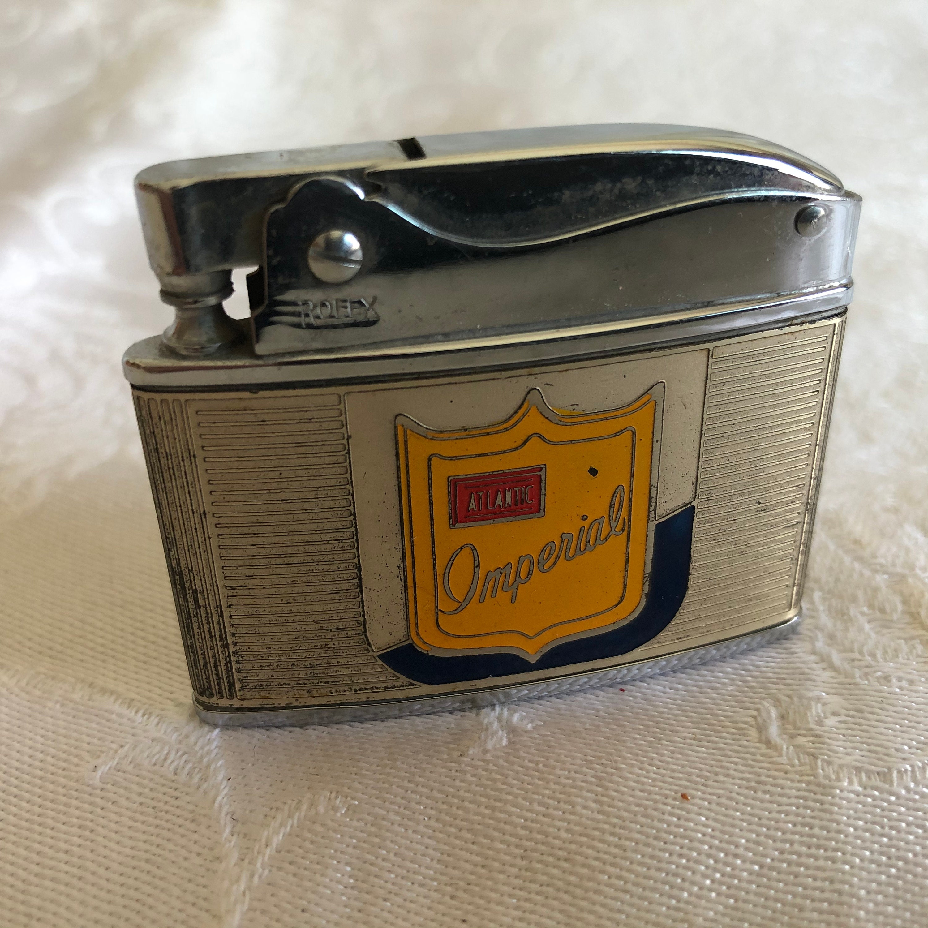 Vintage Atlantic IMPERIAL Motor Oil Penguin Lighter - Japan 