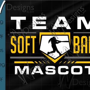 Puede incluir: Un diseño de mascota de equipo de softbol en negro y amarillo. Las palabras "TEAM SOFT BALL MASCOT" están en letras blancas y amarillas. Una silueta de un jugador de softbol está en el centro.