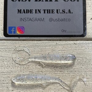 2.5” curl tail swimming minnow color pro blue lot of 40 baits
