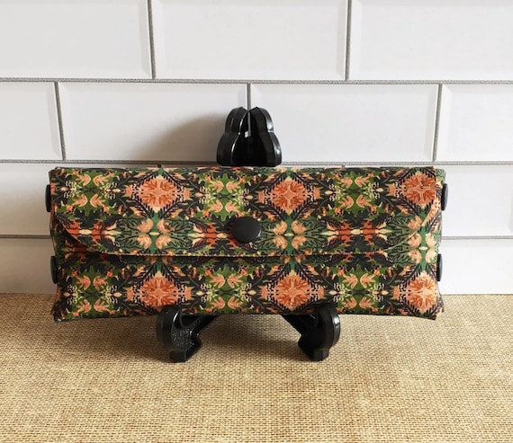 Cork Reading Glasses Case. Vegan Sunglasses Cover. Cork  display picture 3
