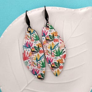 Floral pattern cork earrings. Fun statement earrings. Vegan leather earrings. Flower pattern earrings. Tropical floral dangles. Gift for her