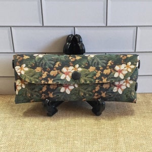 Cork reading glasses case. Vegan sunglasses case. Spectacle case. Jungle print glasses case. Sunglasses cover. Eyeglasses case. Gift for her