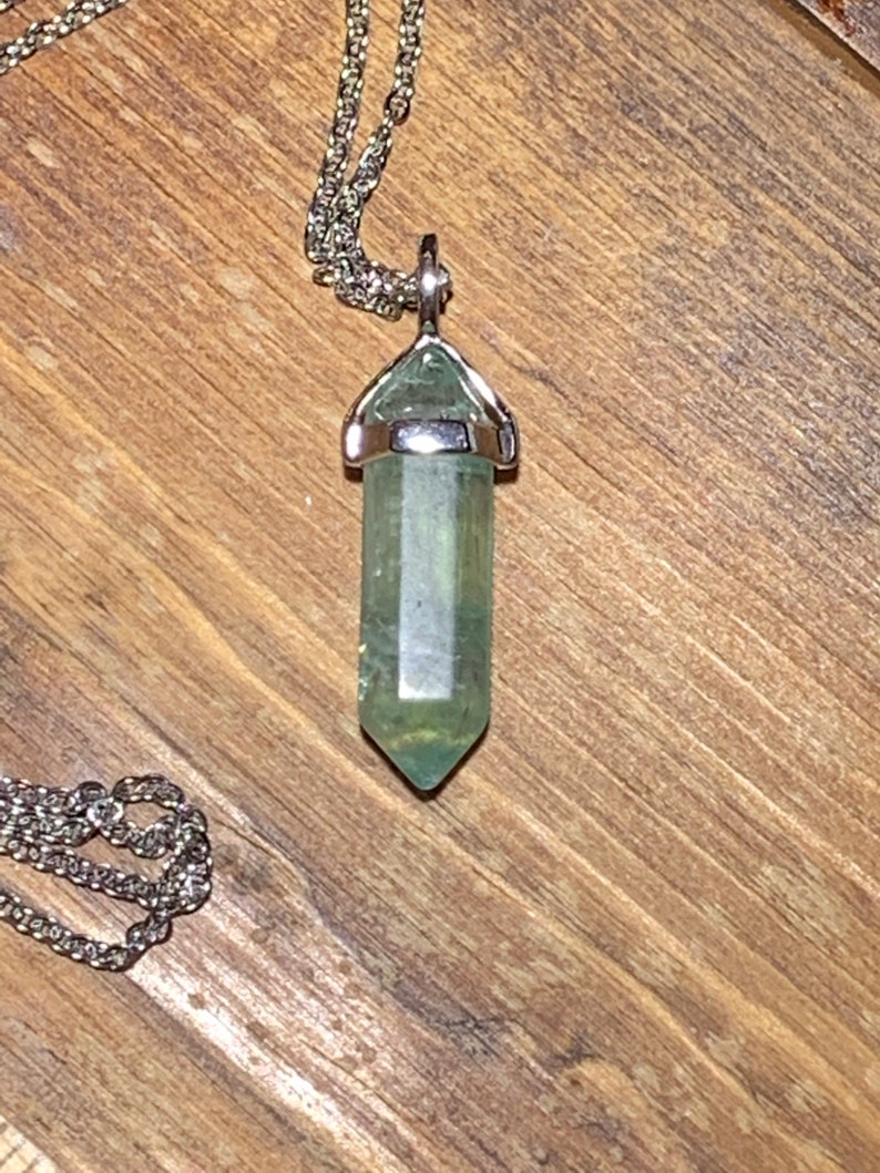 Fluorite Crystal Point Necklace NCK-0294