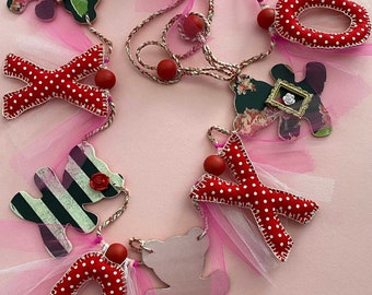 Garland San Valentine
