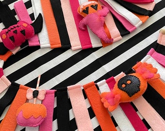 Halloween Pink Garland