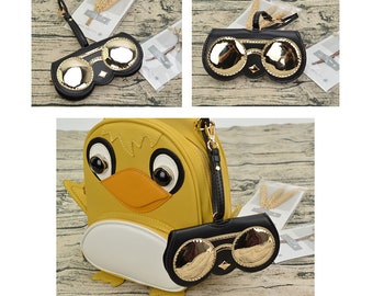 Leather Glasses Case, Leather Hanging Foldable Glasses Case,Leather Glasses Decorative Organizer, Portable Sunglasses Bag