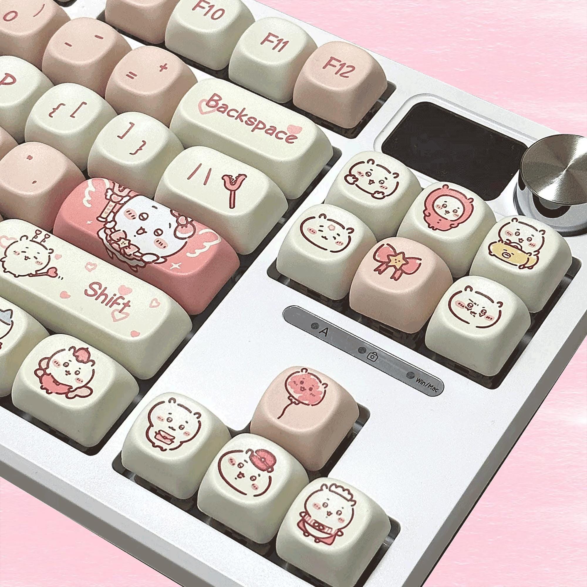 132keys Chiikawa Keycap Set, Pink Keycaps, MOA Profile