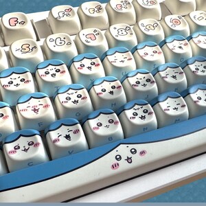 131keys Funny Chiikawa Keycap Set, Cartoon Blue Emoji Keycaps, MOA ...