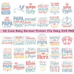 Pode incluir: Uma coleção de 30 arquivos SVG e PNG com tema de bebê alemão. Os designs apresentam frases como "Super Baby", "Super Papa" e "Mamãe & Papai", juntamente com gráficos relacionados a bebês em rosa, azul e vermelho.