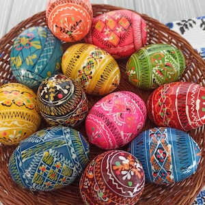 Wooden Easter Eggs Ukrainian Pysanky Easter Gift UKRAINE traditional pysanka Eggs for a decor original easter eggs hand painted egg,