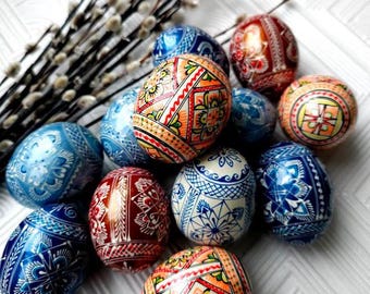 Set von 5 Ostereiern,ukrainische Pysanky
