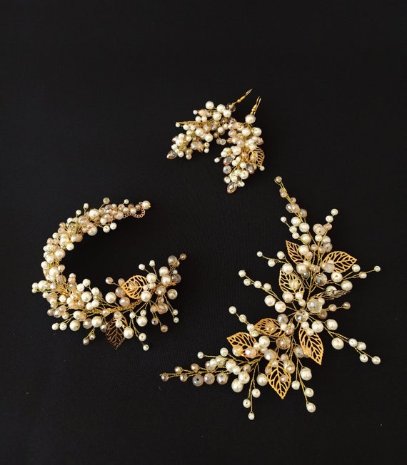 Pearl & Leaf Wedding Jewelry Set: Bridal Hair Vine and  display picture 2
