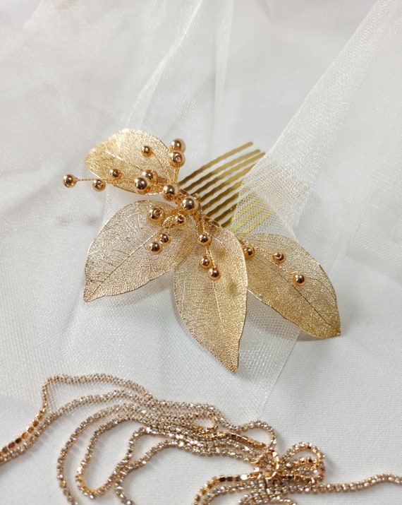 Gold Leaf Bridal Hair Comb: Personalized Wedding Hair  display picture 2